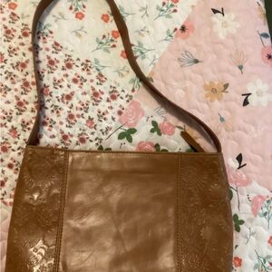 Elegant Brown Leather Shoulder Bag